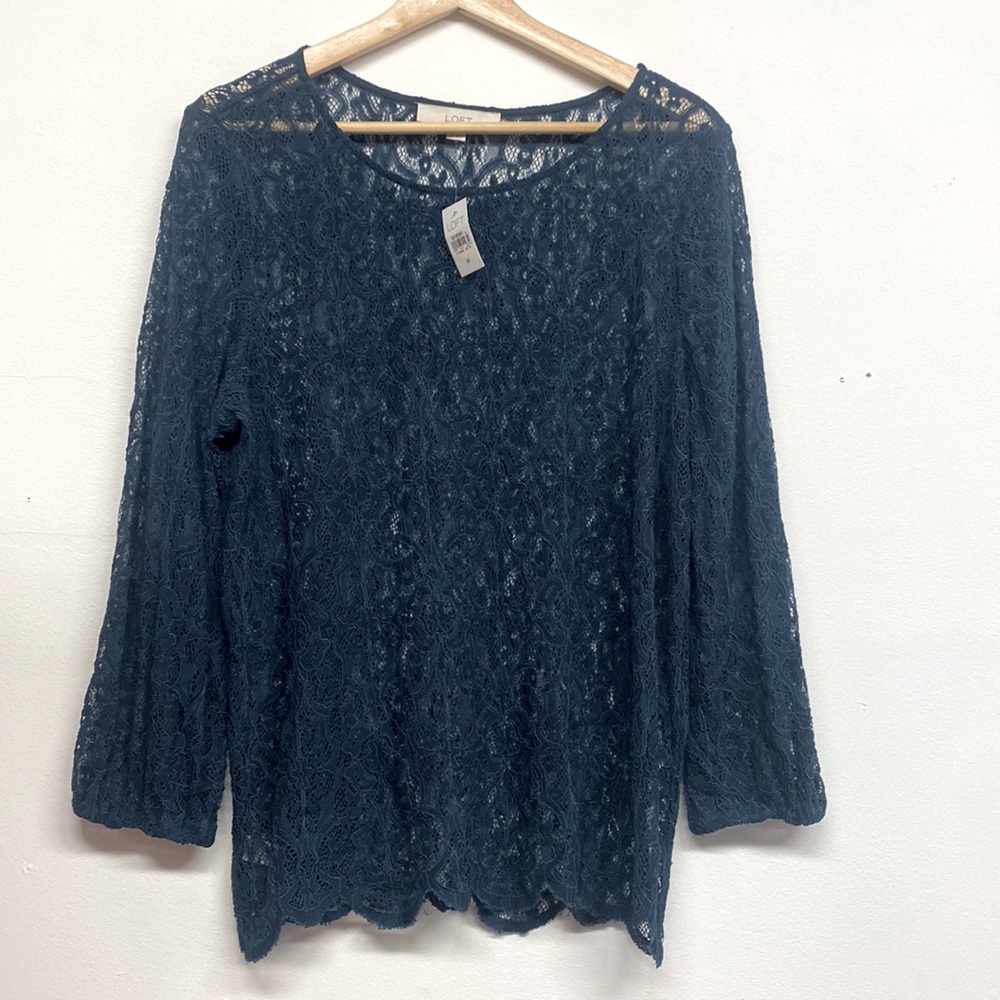 Ann Taylor loft lace blouse. Blue size medium.